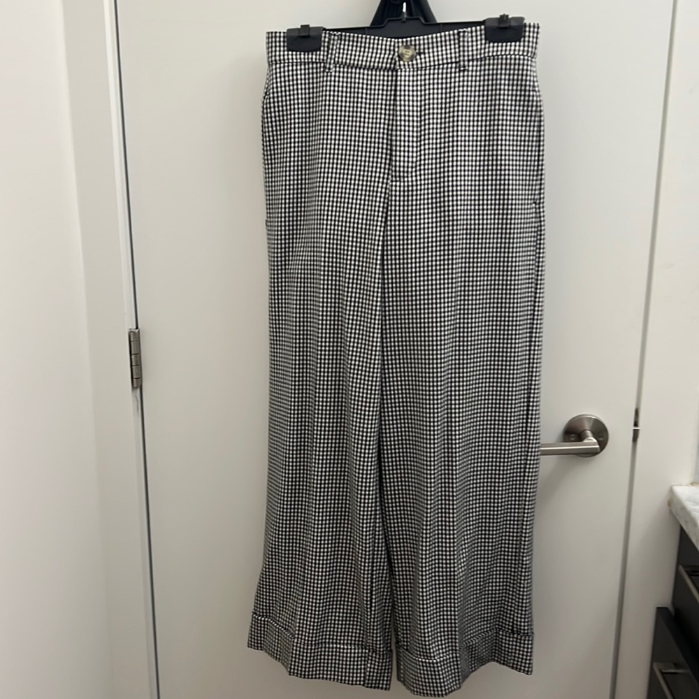 Zara pants  size m
